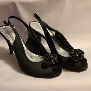 Black Satin Sling Back Open Toe Heels Flower Embellishment Size 10